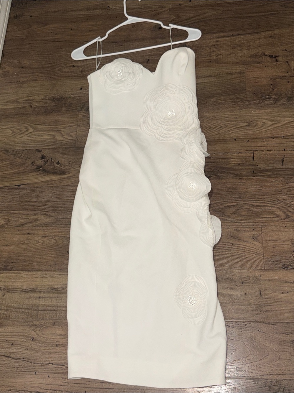 HELSI New and unworn Kaia Floral Appliqué Strapless Dress, Sz Sm - Picture 6 of 7